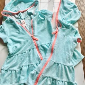 (2) twin girls Terry cloth swimsuit cover ups 2T